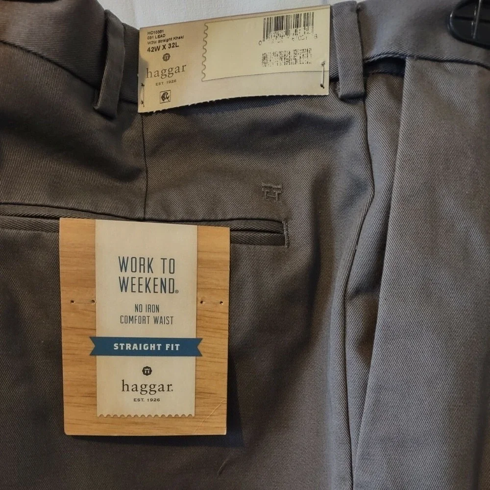 Haggar Khaki Pants Men's Straight Fit Size 42WX32L Comfort Waist Plain front New